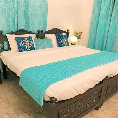 Le Clarisse Guest House Pondicherry Exterior photo
